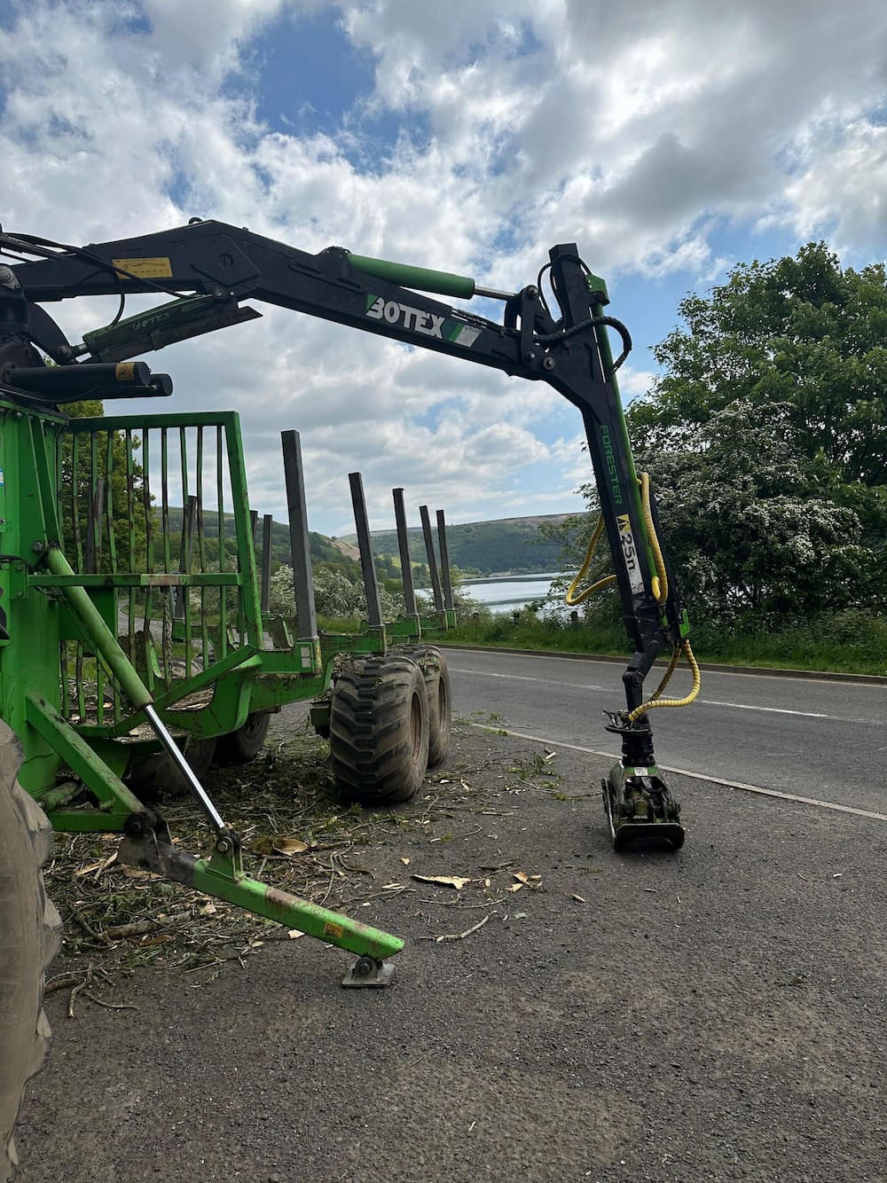 Clearing the road with the help of heavy machinery